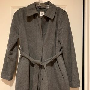 Gap maternity coat
